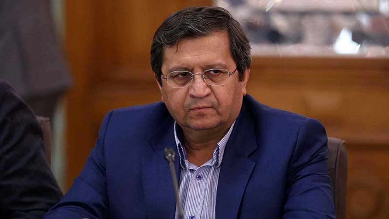 همتی: تمهیدات لازم برای تأمین کالاهای اساسی اندیشیده شده است همتی: تمهیدات لازم برای تأمین کالاهای اساسی اندیشیده شده است