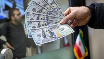 قیمت رسمی دلار و انواع ارزها امروز ۷ اردیبهشت ۱۴۰۵/ یورو به ۱۶۵ هزار تومان رسید قیمت رسمی دلار و انواع ارزها امروز ۷ اردیبهشت ۱۴۰۵/ یورو به ۱۶۵ هزار تومان رسید