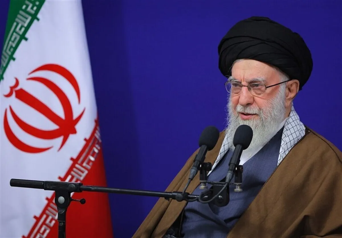تذکر جدی رهبری انقلاب به سید جواد هاشمی بازیگر معروف : دیگر این کار را نکن