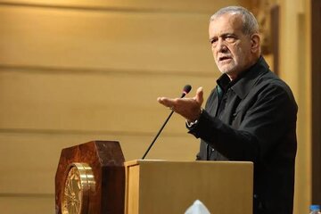دو سال دولت پزشکیان در آینه اقتصاد/ از بورس و دلار تا مسکن و خودرو ... چه نوسان قیمتی داشتند؟