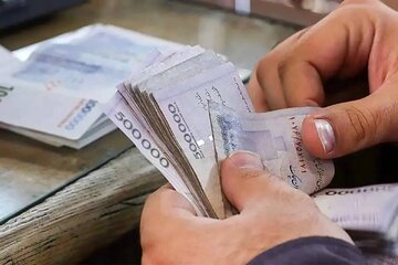مالیات به بلاگرها رسید/ این گروه از هنرمندان هم مشمول مالیات می‌شوند