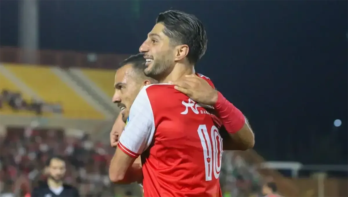 محمدمهدی محبی در دربی پرسپولیس و استقلال زیر ذرهبین هواداران محمدمهدی محبی در دربی پرسپولیس و استقلال زیر ذرهبین هواداران