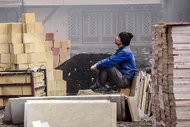 به کارگران ساختمانی  وعده ندهید ...